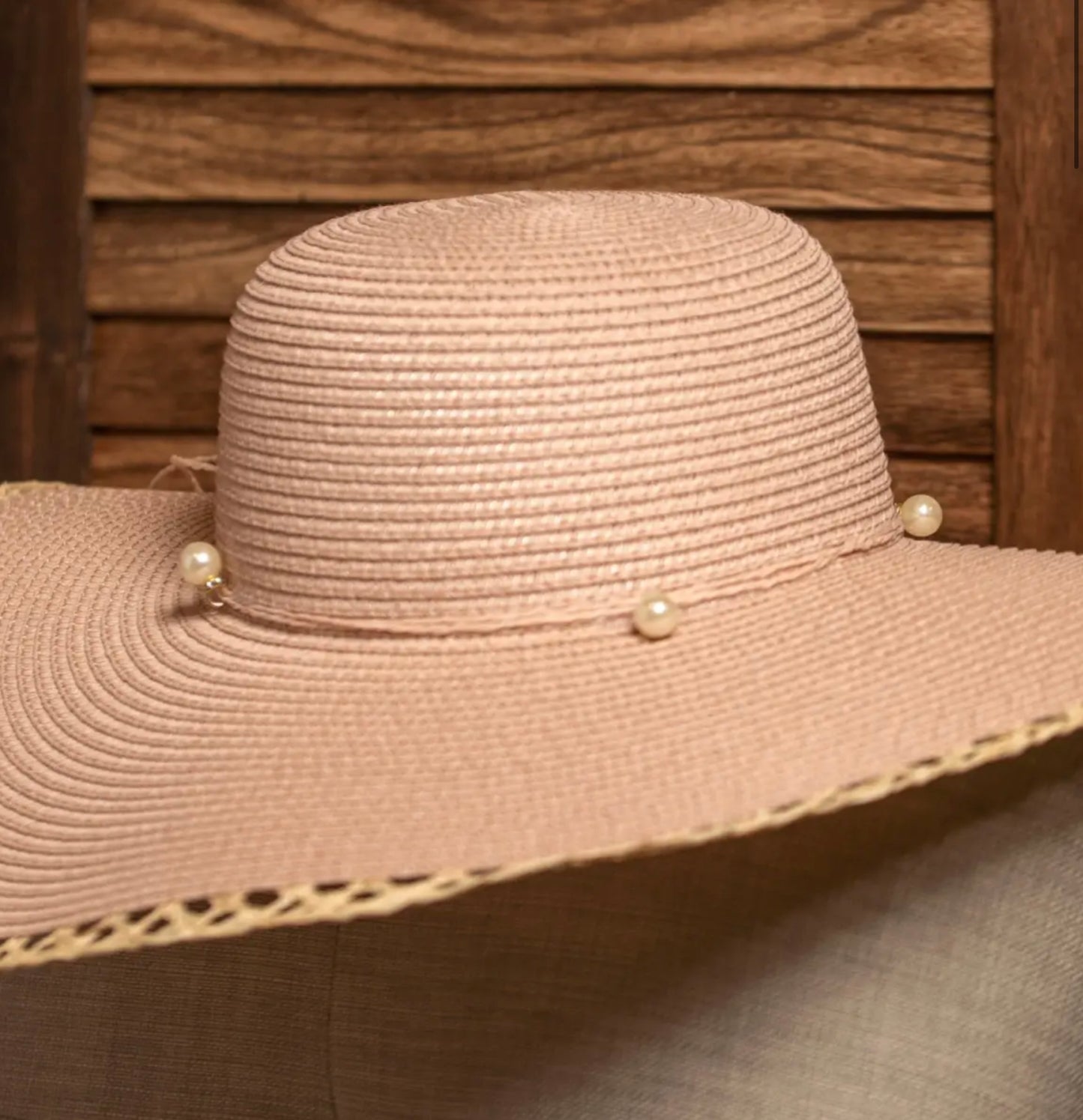 Floppy Straw Sun Hat With Pearl-Hats-PANTIESANDPUMPS.COM