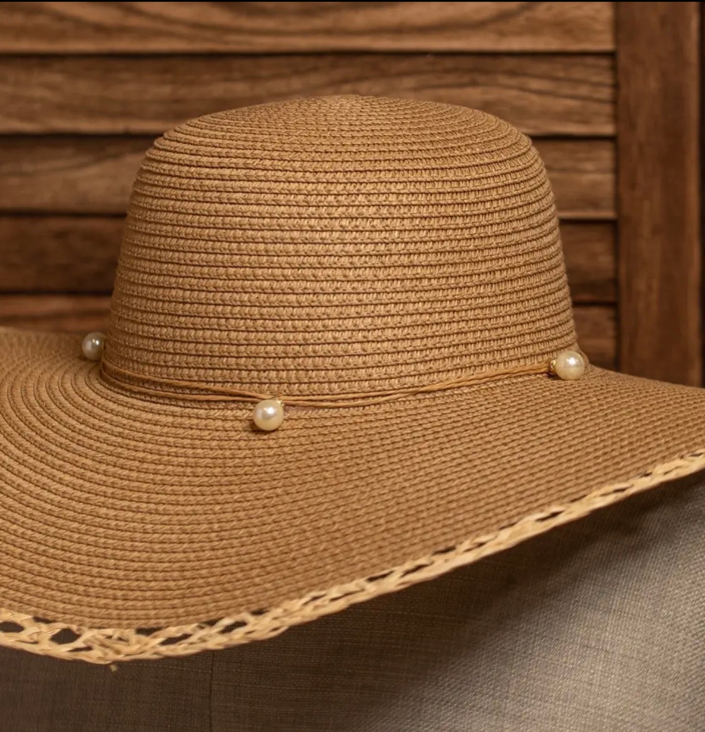 Floppy Straw Sun Hat With Pearl-Hats-PANTIESANDPUMPS.COM
