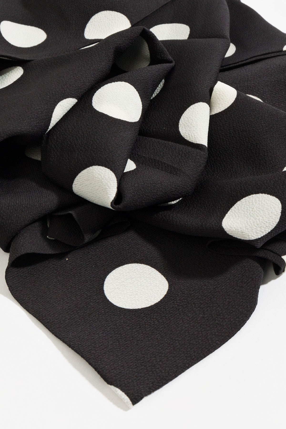 Pia Rossini Calinda Scarf Blk/White-Scarves-PANTIESANDPUMPS.COM