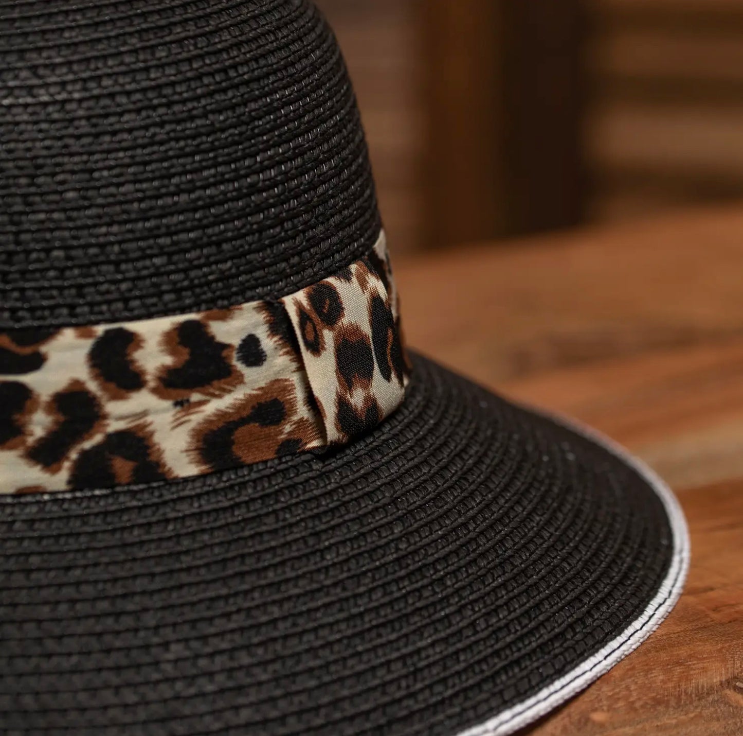 Leopard Strap Straw Bowler Hat